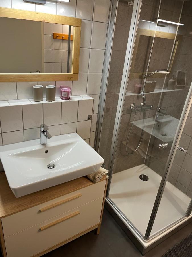 Ferienwohnung im idyllischen Gulfhof Krummhörn Exterior foto